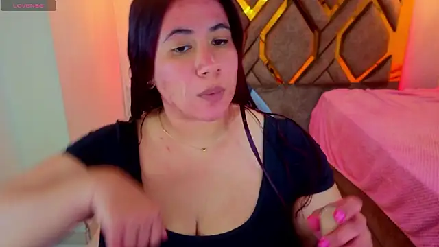 Addyy 02 online show from February 26, 2026, 11:04 pm