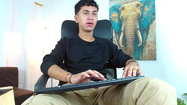 Alancum7 online show from November 26, 2025, 1:01 pm