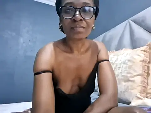 NaughtyCouga online show from May 23, 2026, 5:01 am