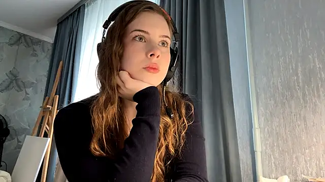 Leyla Luna online show from October 17, 2025, 10:51 am
