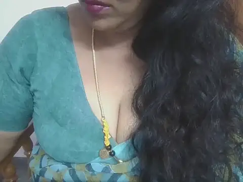 Tamil Divyaa online show from October 14, 2025, 8:15 am