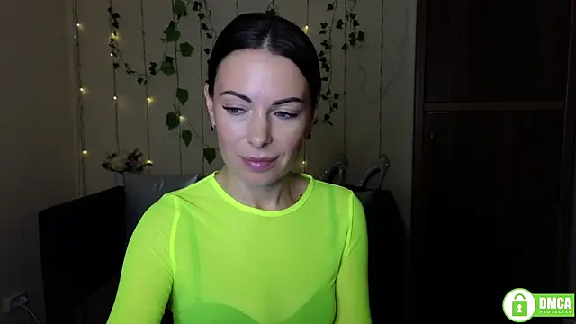 Rita lovvylyou online show from October 24, 2025, 11:28 am