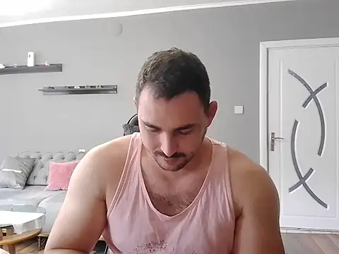 Snapshot of mastermute chatting on October 24, 2025, 8:00 am mastermute online show from October 24, 2025, 8:00 am