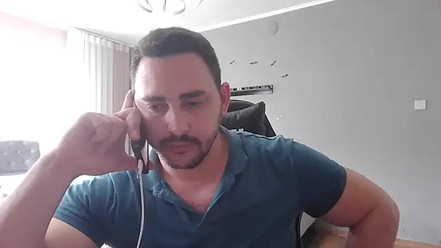 mastermute online show from April 22, 2026, 12:07 pm