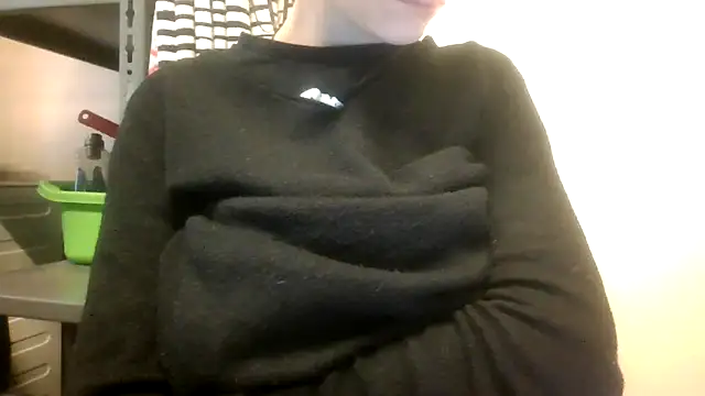 SuperValentina online show from March 28, 2026, 4:28 pm