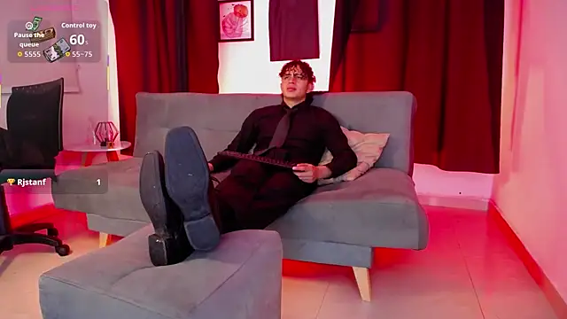 spike spigell online show from October 28, 2025, 4:38 am