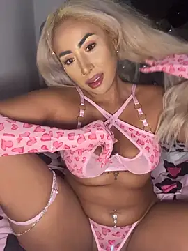 zara bellexx online show from March 25, 2026, 11:33 pm