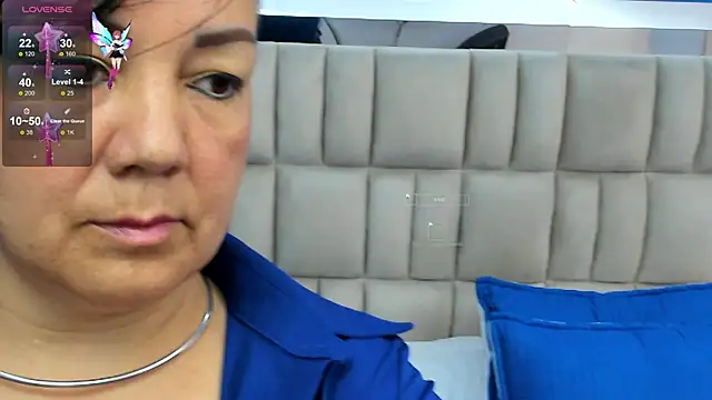 Snapshot of tania_reyes_ chatting on October 15, 2025, 2:44 am tania reyes online show from October 15, 2025, 2:44 am