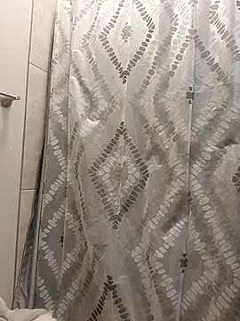 Snapshot of Cassaroll333 chatting on April 3, 2026, 7:45 pm Cassaroll333 online show from April 3, 2026, 7:45 pm