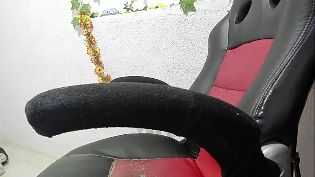 Snapshot of soffycarter1 chatting on October 28, 2025, 10:56 pm soffycarter1 online show from October 28, 2025, 10:56 pm