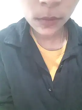 Snapshot of Mahi677 chatting on February 12, 2026, 5:57 am Mahi677 online show from February 12, 2026, 5:57 am