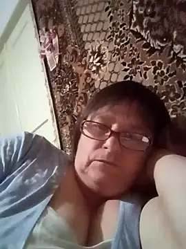 MilaCold5443 online show from April 7, 2026, 6:52 pm