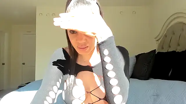 Snapshot of Myonnathegod chatting on October 17, 2025, 3:14 pm Myonnathegod online show from October 17, 2025, 3:14 pm