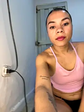 Crystal 555 online show from October 29, 2025, 5:42 am