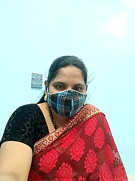 kajal-kajal1 online show from November 3, 2025, 6:25 am