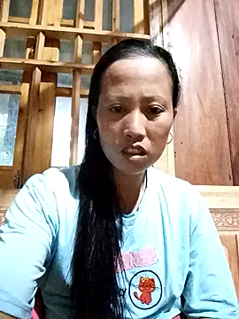 jerry-xx online show from November 6, 2025, 10:16 am