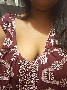 Snapshot of janu-janvi chatting on November 11, 2025, 4:51 pm janu-janvi online show from November 11, 2025, 4:51 pm