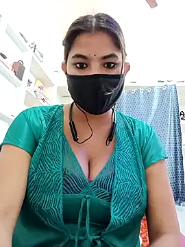 Hot radhaji online show from April 13, 2026, 3:28 pm