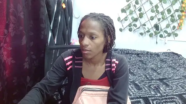 Melani ebony online show from April 24, 2026, 1:35 pm