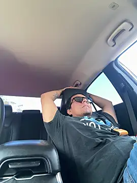 Steven-1989 online show from April 17, 2026, 9:07 pm