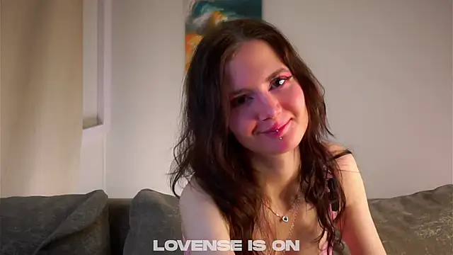 MarcyFrazee online show from November 22, 2025, 2:21 am