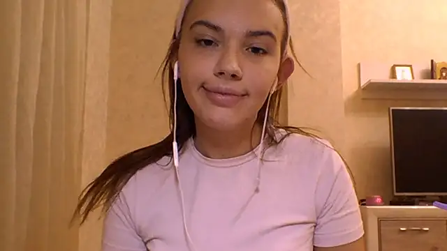 CeyaLier online show from October 29, 2025, 5:47 pm