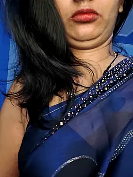 Snapshot of Janu-hasena chatting on April 18, 2026, 7:51 pm Janu-hasena online show from April 18, 2026, 7:51 pm