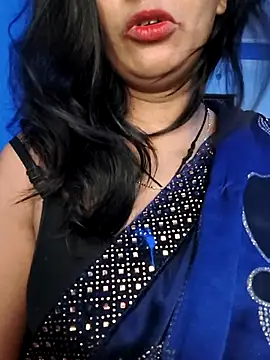 Snapshot of Janu-hasena chatting on April 19, 2026, 6:10 pm Janu-hasena online show from April 19, 2026, 6:10 pm