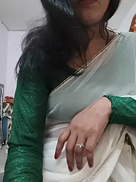 Snapshot of Janu-hasena chatting on June 12, 2026, 10:47 am Janu-hasena online show from June 12, 2026, 10:47 am