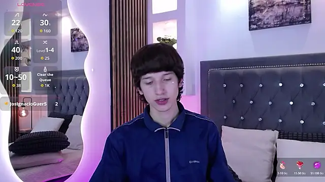 Snapshot of Emo_Boy_ chatting on April 21, 2026, 1:42 am Emo Boy online show from April 21, 2026, 1:42 am
