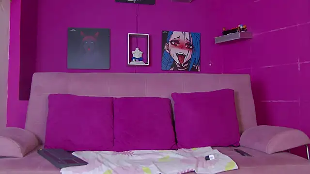 Snapshot of Aranzza_Ross chatting on November 21, 2025, 7:56 pm Aranzza Ross online show from November 21, 2025, 7:56 pm