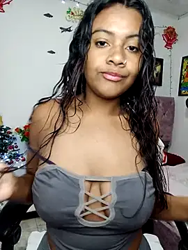 Snapshot of vannesitha25 chatting on December 22, 2025, 3:42 pm vannesitha25 online show from December 22, 2025, 3:42 pm