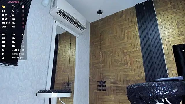 Alisson Steelersexy online show from February 9, 2026, 9:30 pm