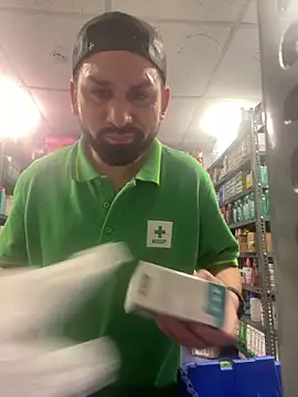 Nasho172737 online show from April 22, 2026, 7:37 pm