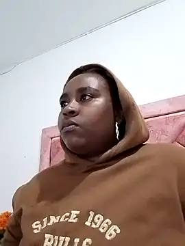 NaomiGrace  online show from November 20, 2025, 10:59 am