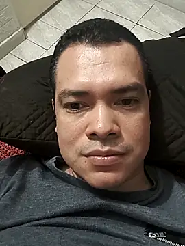 LuigiV2025 online show from November 25, 2025, 2:11 am