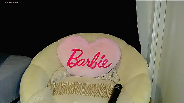 Snapshot of Horny_beautyyy chatting on February 26, 2026, 4:17 pm Horny beautyyy online show from February 26, 2026, 4:17 pm