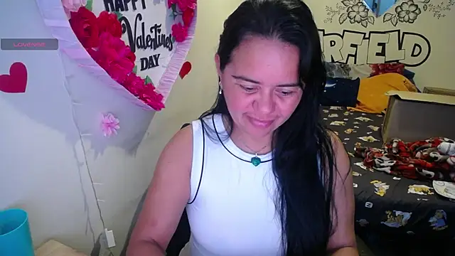 Miss  kendra  online show from July 10, 2026, 11:35 am