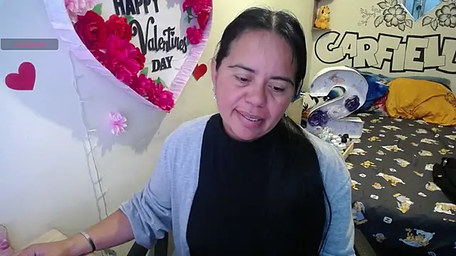 Miss  kendra  online show from July 22, 2026, 11:35 am