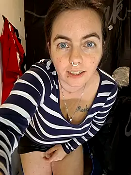 GeilesLuder36 online show from November 19, 2025, 9:04 pm