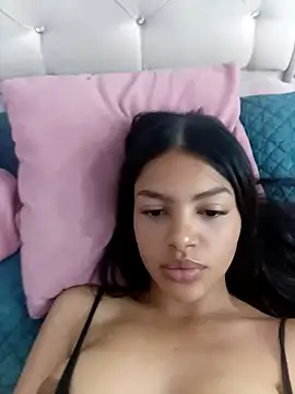 Snapshot of MeganHillss chatting on November 8, 2025, 7:08 am MeganHillss online show from November 8, 2025, 7:08 am