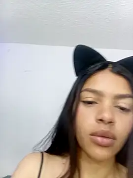 Snapshot of MeganHillss chatting on November 13, 2025, 5:39 am MeganHillss online show from November 13, 2025, 5:39 am