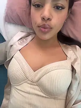 MeganHillss online show from April 19, 2026, 7:27 pm