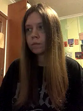 LunaVirelle online show from November 27, 2025, 9:17 pm