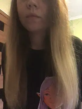 Snapshot of LunaVirelle chatting on July 11, 2026, 1:25 pm LunaVirelle online show from July 11, 2026, 1:25 pm