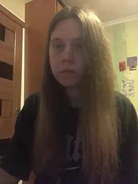 Snapshot of LunaVirelle chatting on July 12, 2026, 8:55 pm LunaVirelle online show from July 12, 2026, 8:55 pm