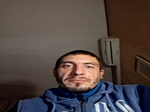 TeresaRufo online show from November 11, 2025, 4:29 pm