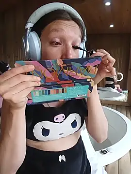 Snapshot of Lucy_colee chatting on December 20, 2025, 3:08 pm Lucy colee online show from December 20, 2025, 3:08 pm