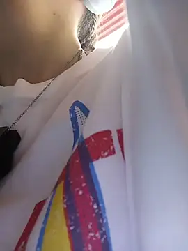 Snapshot of Lucy_colee chatting on December 22, 2025, 4:04 pm Lucy colee online show from December 22, 2025, 4:04 pm