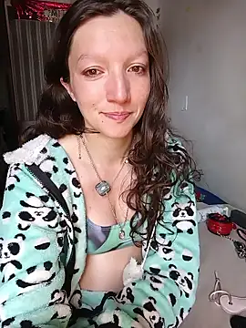 Snapshot of Lucy_colee chatting on January 8, 2026, 5:37 pm Lucy colee online show from January 8, 2026, 5:37 pm